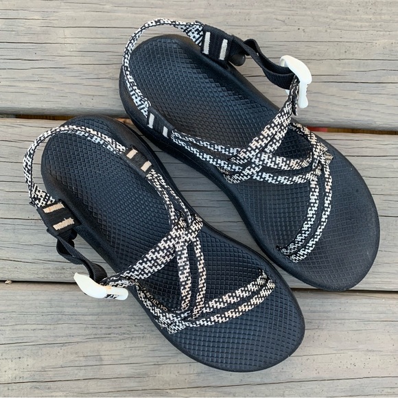 Chaco ZX/2 Classic Boost Black sandals size 9 - Picture 2 of 13